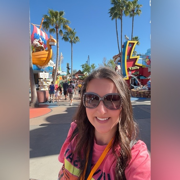 Meet your Posher, Lucy - Picture 6 of 15